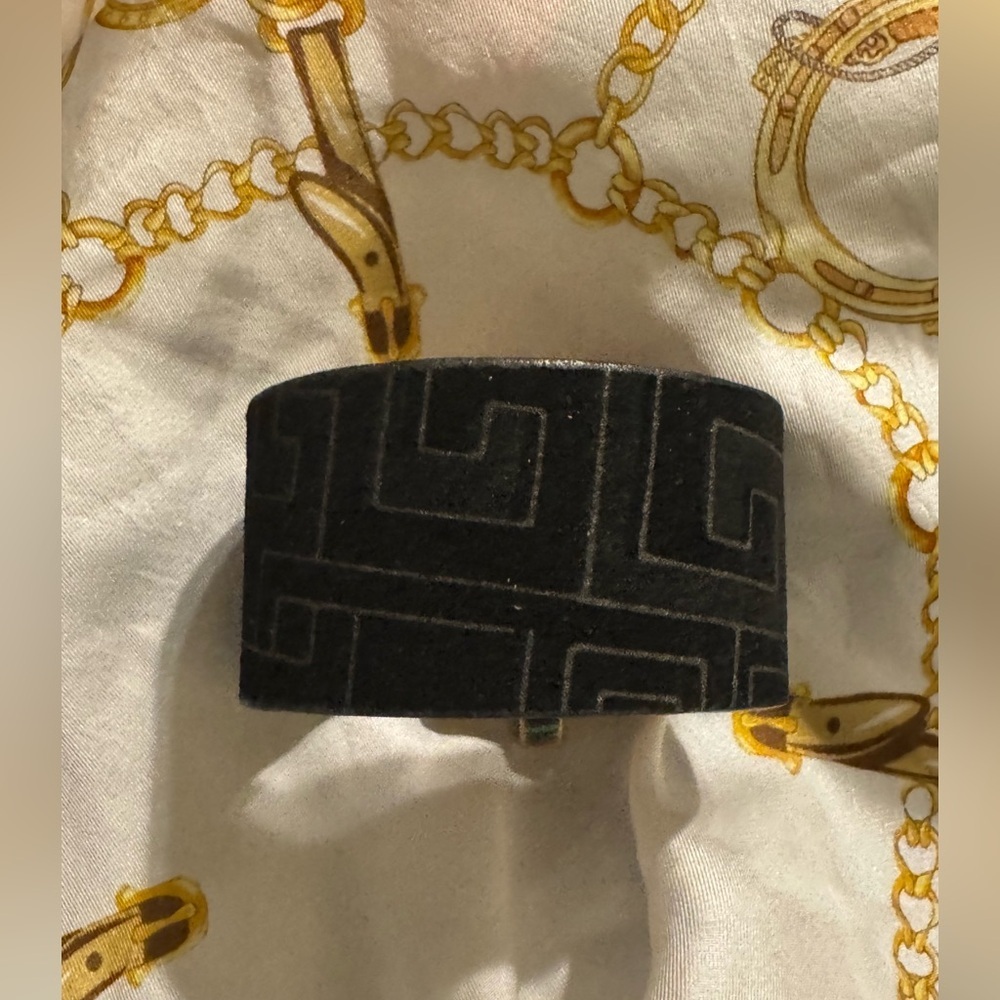 Leighelena Black Geometric Patterned Women's Bracelet